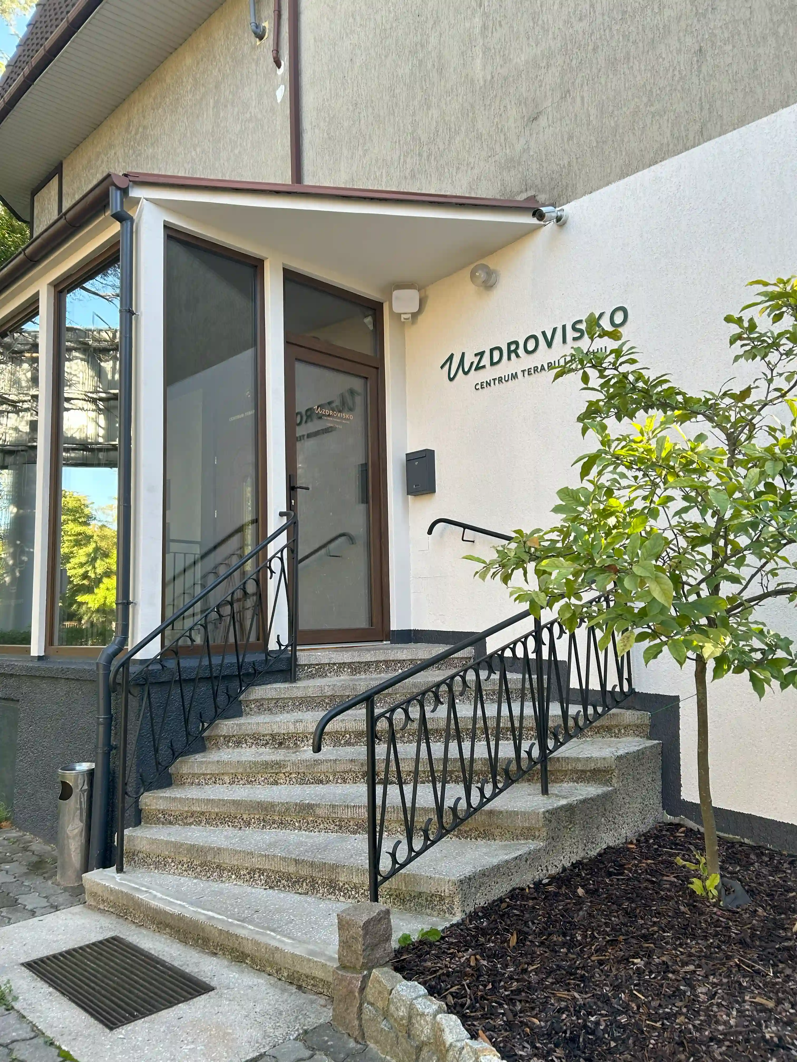 Główne wejście do gabinetu Uzdrovisko